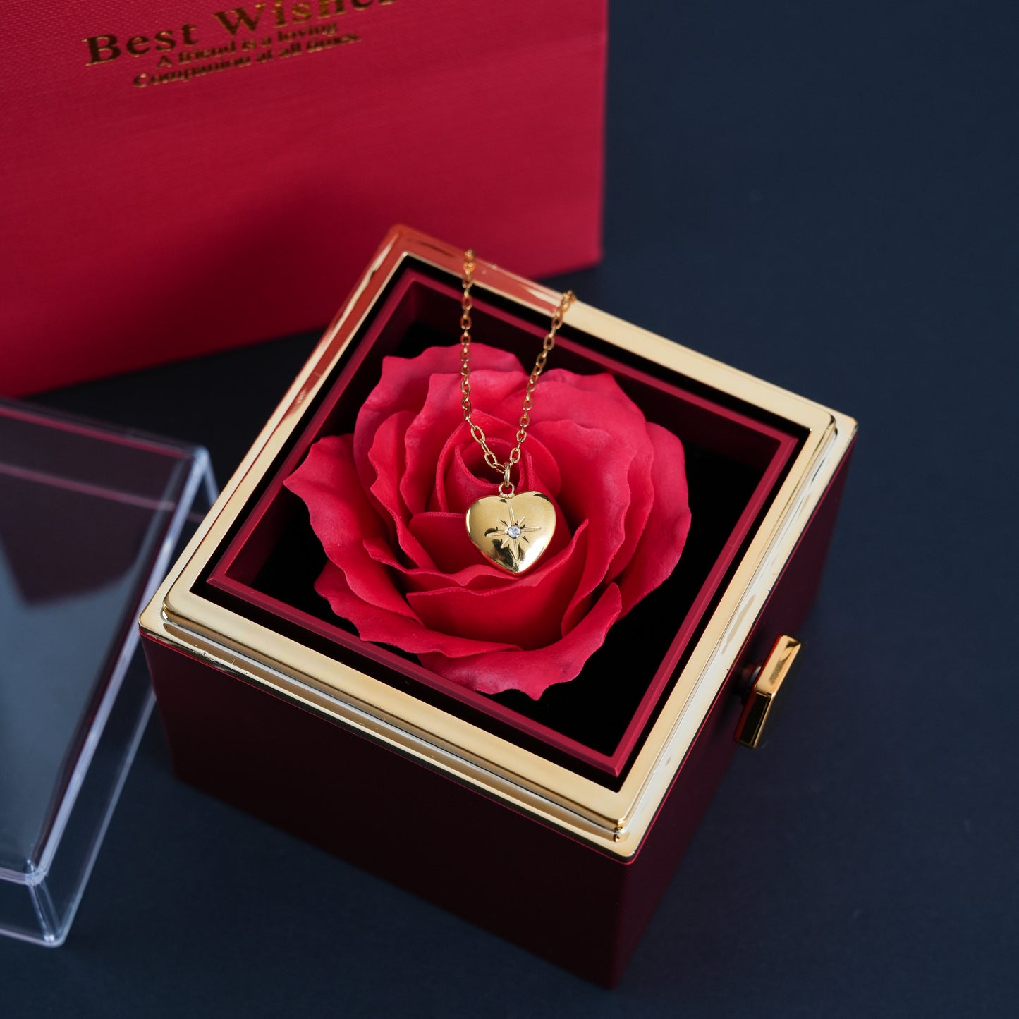 Rosa Eterna (Giratorio) + Collar corazón (Acero inoxidable con baño de oro 18K) + Bolsa de regalo + 1 Rosa