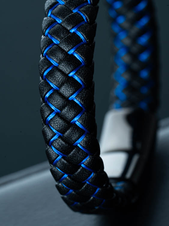 Azúl  2.0 ( Acero y Microfibra de cuero )