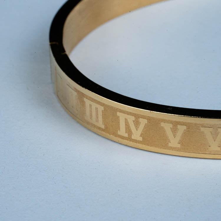 Romano Dorado (Acero inoxidable)