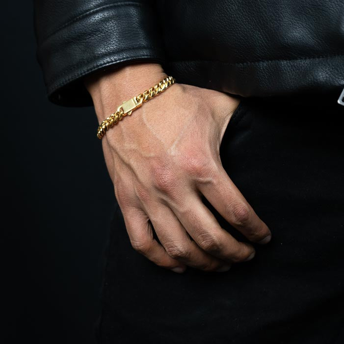 Cubana cierre mejorado - 8mm( Acero quirúrgico inoxidable grado 316L)(Baño de oro 18k)