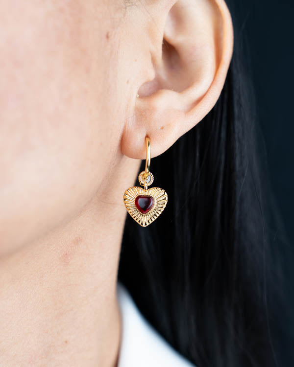 Set Corazon ROJO ( Collar - Aretes ) ( Resistente al agua ) ( Protección )