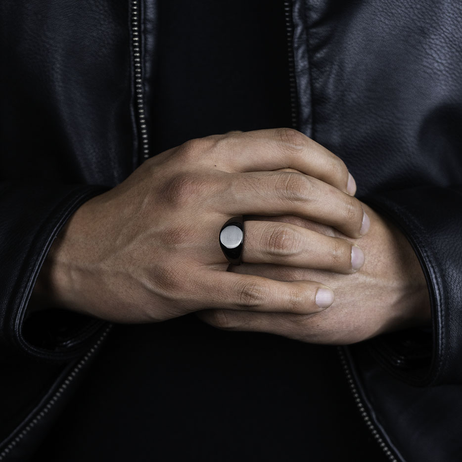 Anillo minimalista (Acero quirúrgico inoxidable grado 316L)
