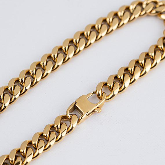 Cubana - Dorado - 8mm( Acero quirúrgico inoxidable grado 316L)(Baño de oro 18k)