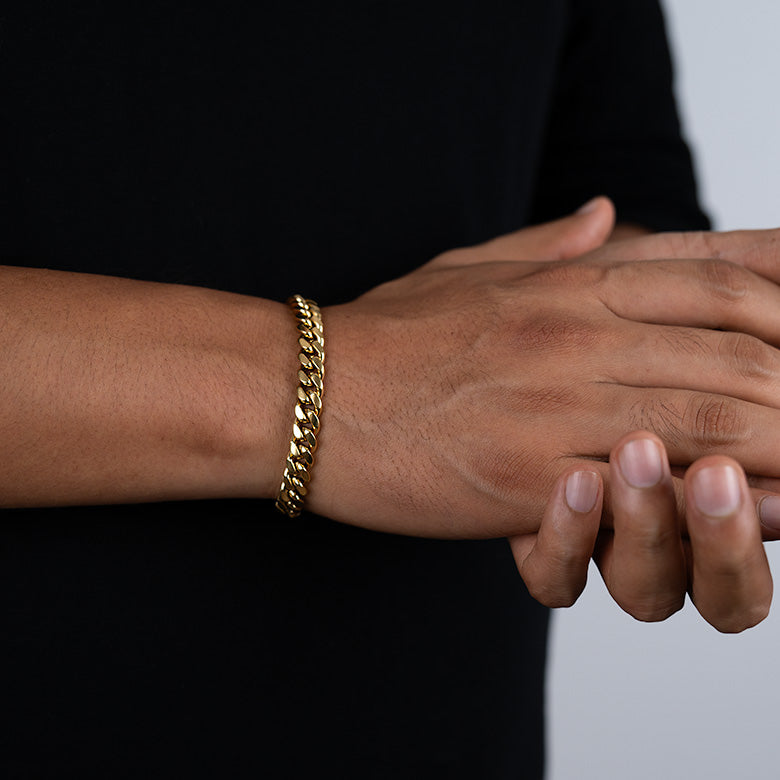 Cubana - Dorado - 8mm( Acero quirúrgico inoxidable grado 316L)(Baño de oro 18k)