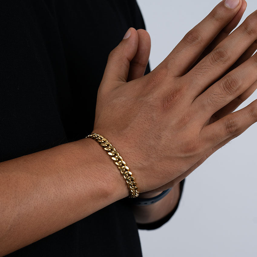 Cubana - Dorado - 8mm( Acero quirúrgico inoxidable grado 316L)(Baño de oro 18k)