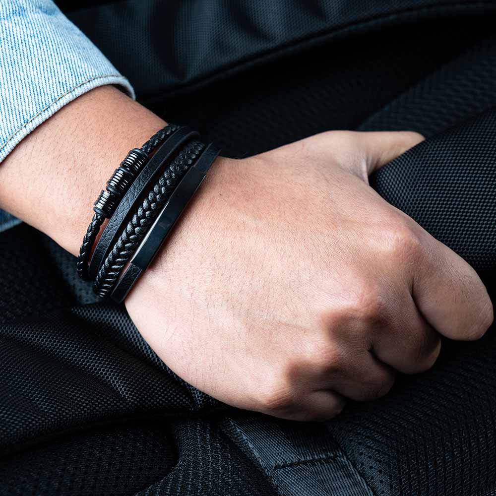 Ingeniero ( Acero y Microfibra de cuero )