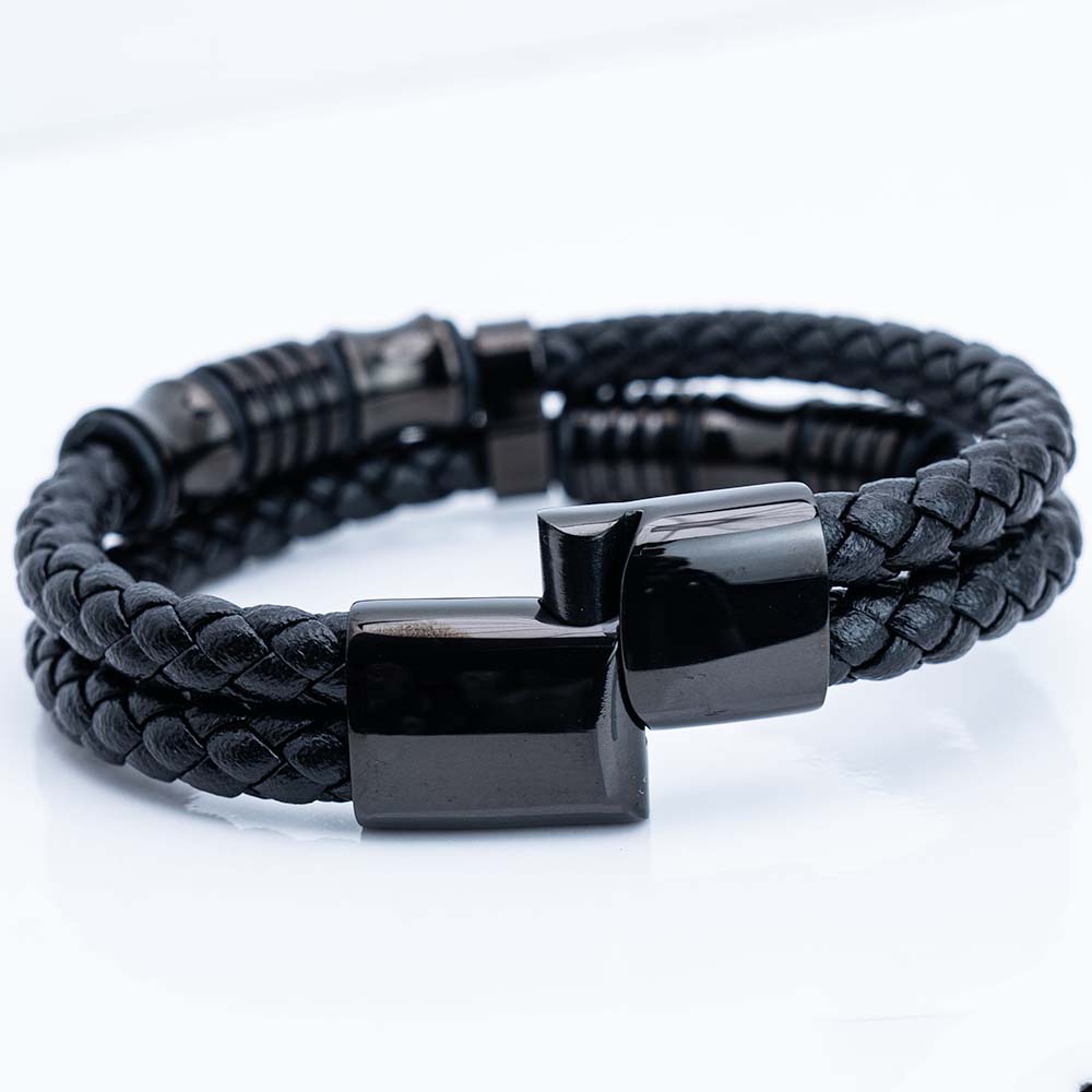 Raider ( Acero y Microfibra de cuero )( Talla ajustable )