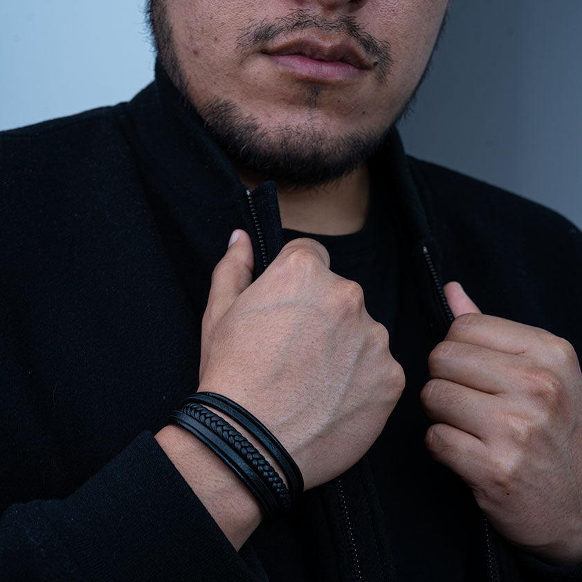 Omega 2.0 ( Acero y Microfibra de cuero )