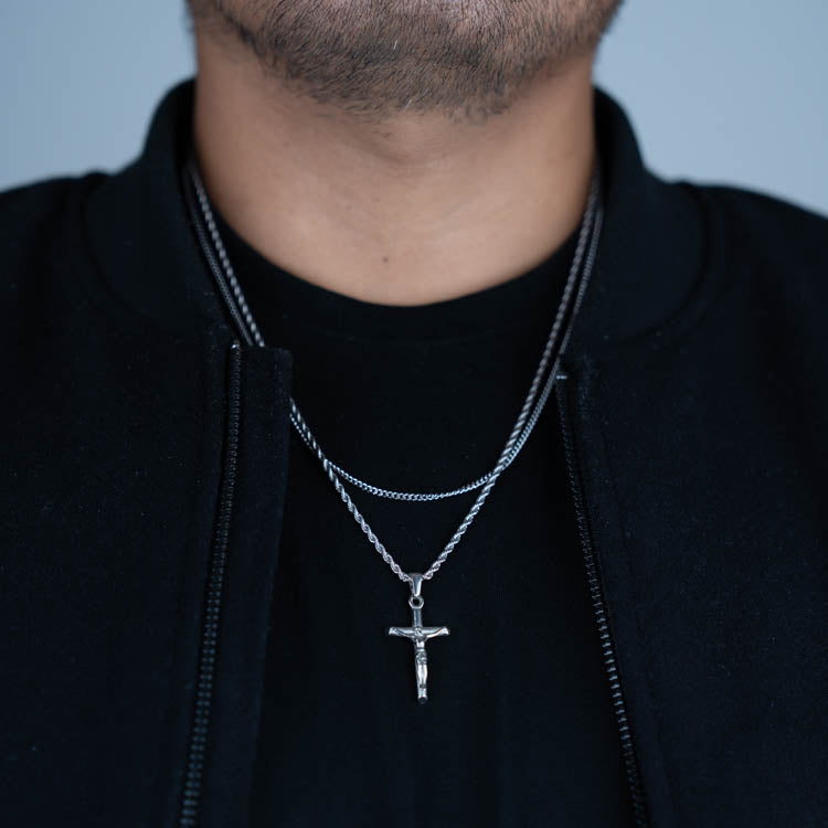 Jesucristo ( 2 cadenas - Layering ) ( Acero inoxidable )
