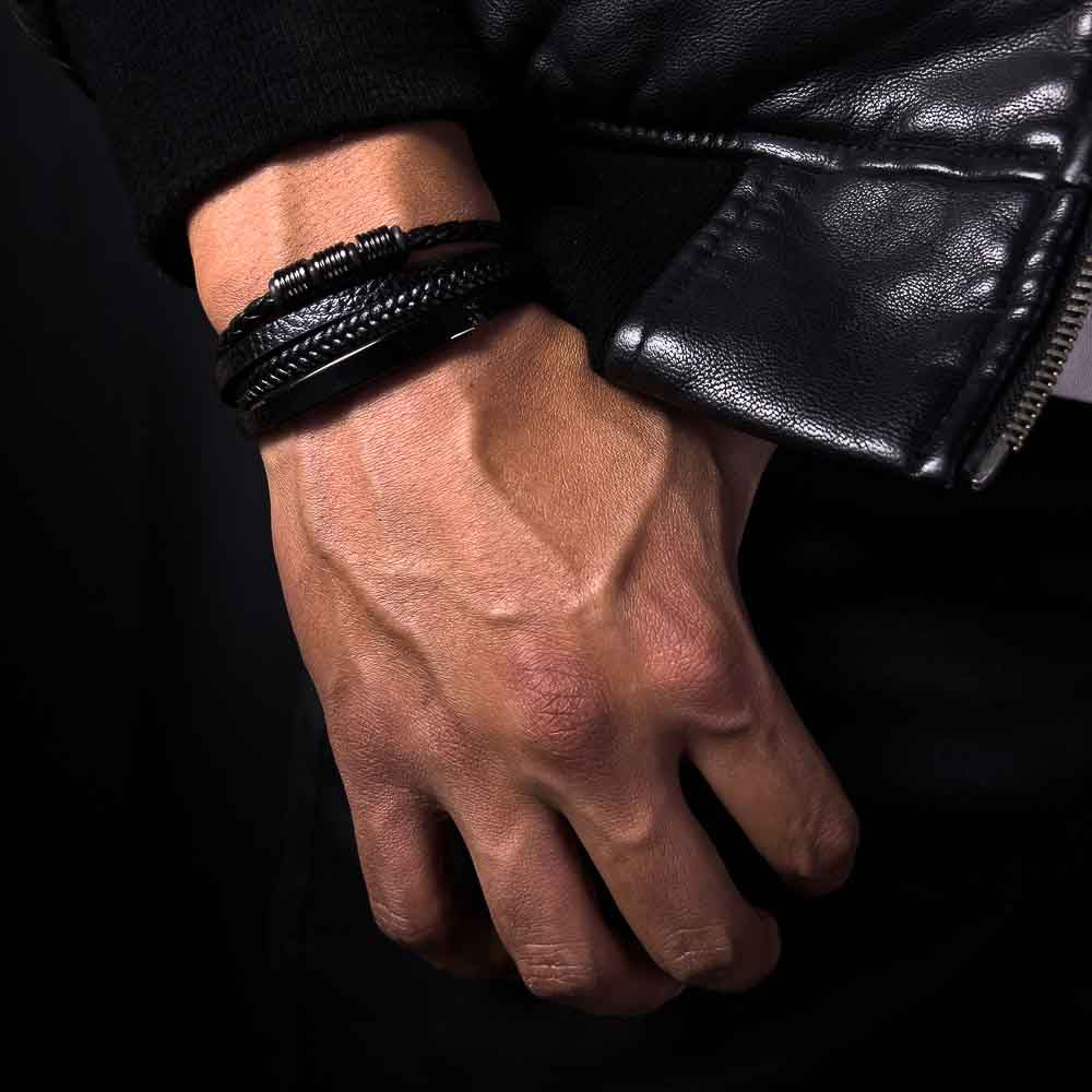 Ingeniero ( Acero y Microfibra de cuero )