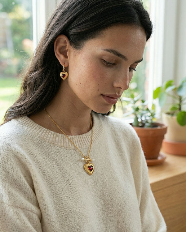 Set Corazon ROJO ( Collar - Aretes ) ( Resistente al agua ) ( Protección )