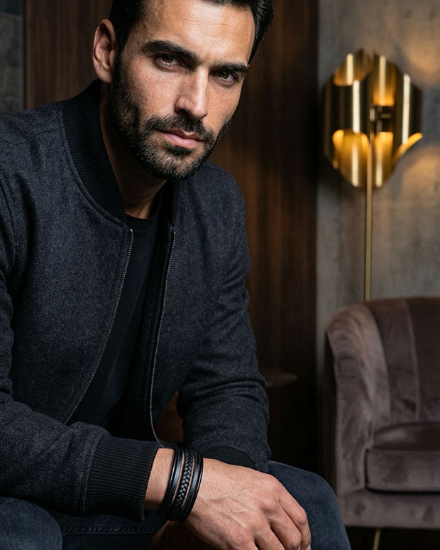 Omega 2.0 ( Acero y Microfibra de cuero )