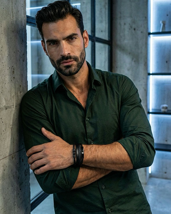 Ingeniero ( Acero y Microfibra de cuero )