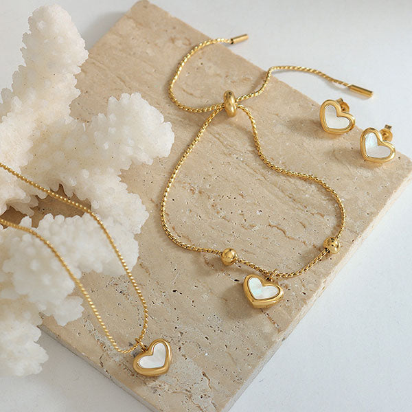 Set Corazon 18k ( Collar - Pulsera - Aretes ) ( Resistente al agua )